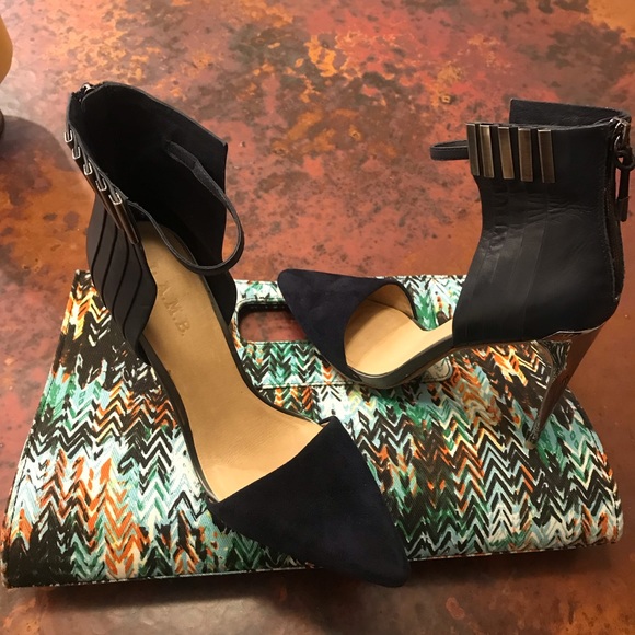 L.A.M.B. Shoes - L.A.M.B  butter soft leather and suede heel Sz 10